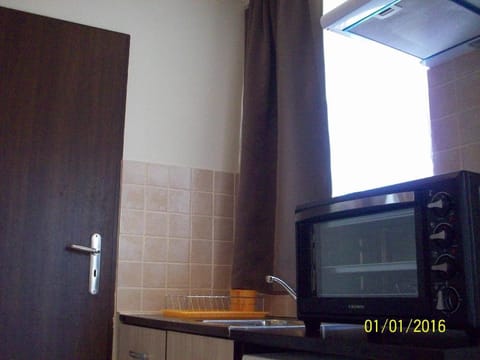 Posto studio 4 chania crete 100 m from the beach Apartment in Crete