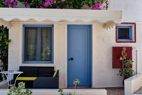 It Is So Quiet And Peaceful And Very Relaxing Apartment in Piskopiano