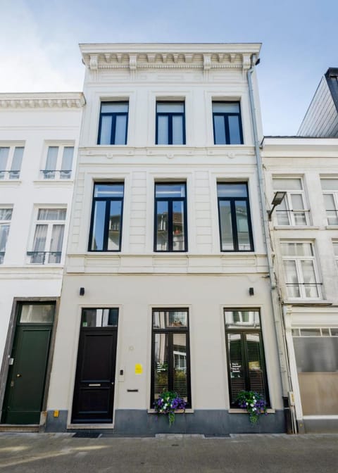 The 1880 Residence by Domani Hotels Bed and Breakfast in Antwerp