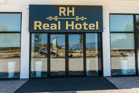 Real Hotel Hotel in Vlorë