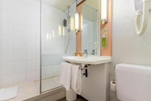 B&B HOTEL Marseille Centre Vieux Port Hotel in Marseille