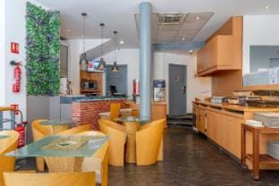 B&B HOTEL Marseille Centre Vieux Port Hotel in Marseille