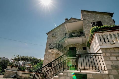 Triple Room with Sea View Apartment in Dubrovnik-Neretva County