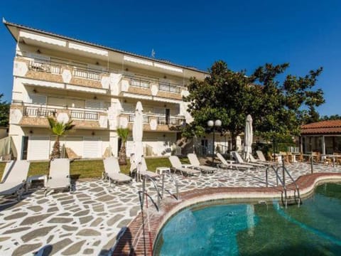 Halkidiki Greek Pride Themelis Studios Hotel in Halkidiki