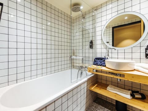 Ibis Styles Rouen Centre Rive Gauche Hotel in Rouen