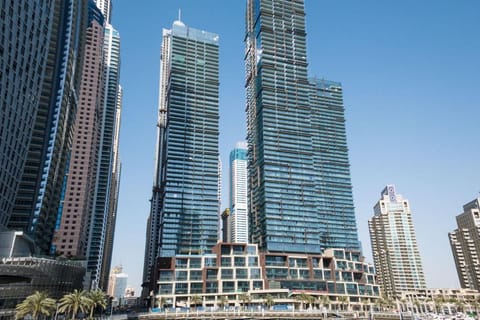 Jumeirah Living Marina Gate Apartment hotel in Dubai