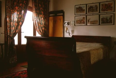 Casa Santa Lucia, Noto Barocca Vacation rental in Castiglion Fiorentino