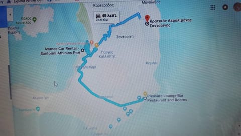 Pleasure Studios 2 Double Beds Santorini Perissa Apartment in Perissa