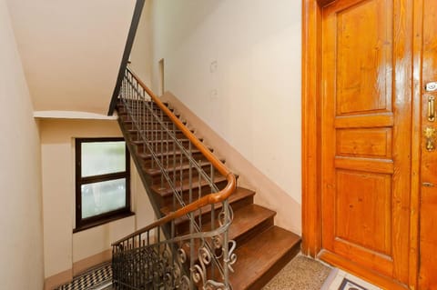 Stay in a spacious place near the Cracow centre Apartment in Krakow