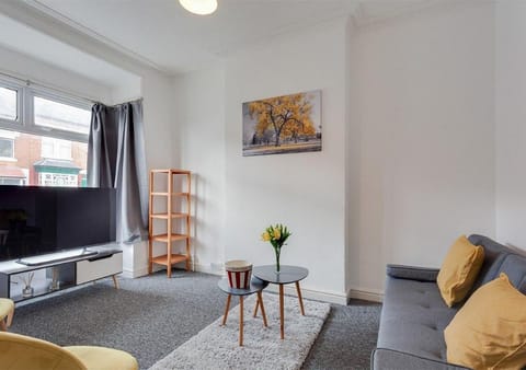 Budget Stay near Haglay Road, 10 minutes to City Vacation rental in Birmingham