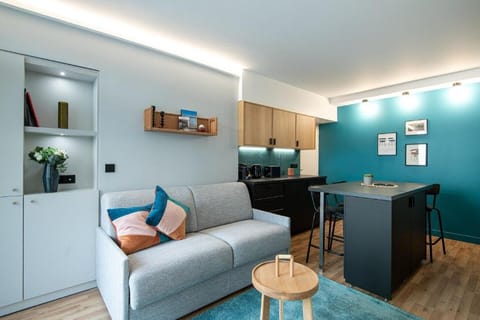 NEW - Superbe 1 bdr Appt - Design 60's - Paris 15e Apartment in Paris