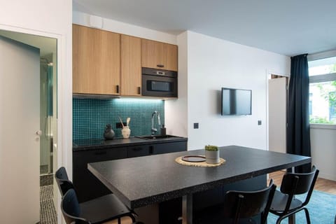 NEW - Superbe 1 bdr Appt - Design 60's - Paris 15e Apartment in Paris