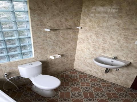 Double Bedroom at Ratna House Ubud Vacation rental in Ubud