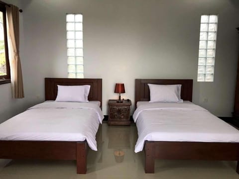 Double Bedroom at Ratna House Ubud Vacation rental in Ubud