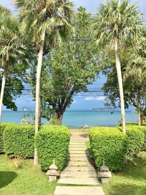 Villa Samba with the biggest pool, Koh Yao Noi  Villa in Krabi Changwat