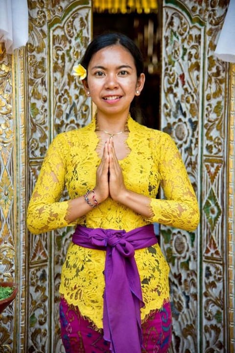 Romantic Poolside Town House, Tabanan Village ❤️ Apartment in East Selemadeg