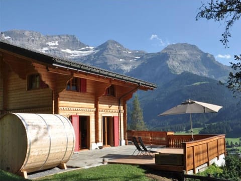 Chalet Edelweiss Stunning Glacier View Chalet in Canton of Vaud
