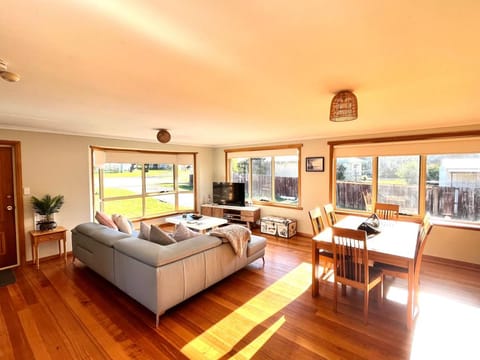 The Hazards Beach Escape Vacation rental in Freycinet