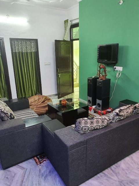 Traverse Suite Apartment in Jaipur