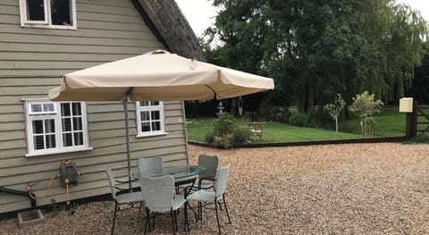 Old Thatch Bambers Green Hotel in Uttlesford