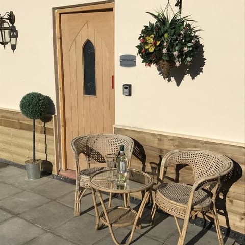 Old Thatch Bambers Green Hotel in Uttlesford