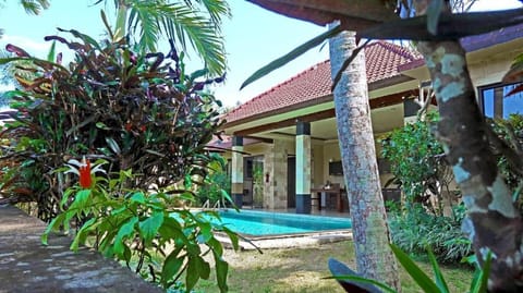 SPECTACULAR JUNGLE RIVER VILLA UBUD!! Villa in Blahbatuh