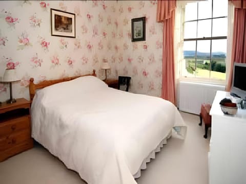 East Horton Farmhouse Hotel in England