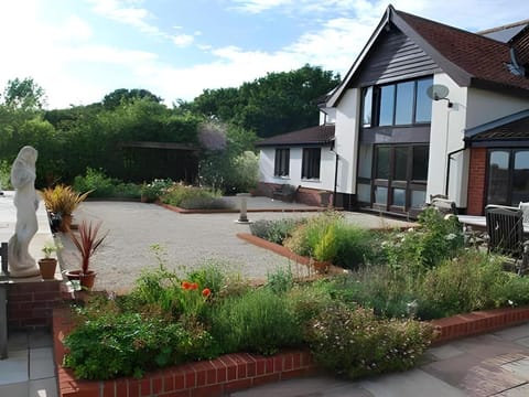 Hazel Barn B&B Hotel in Mid Suffolk District