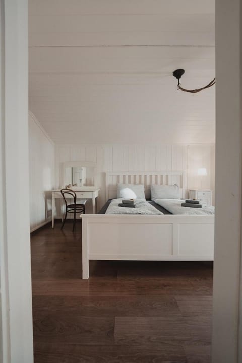 No8 Boutique Hotel - self check in Hotel in Interlaken