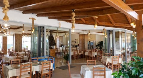 Hotel Oxhaku Hotel in Sarandë