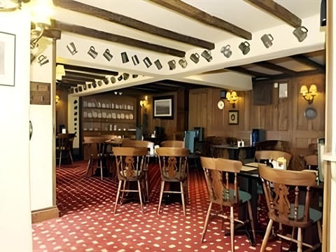 The Crown Inn Hotel in Swindon