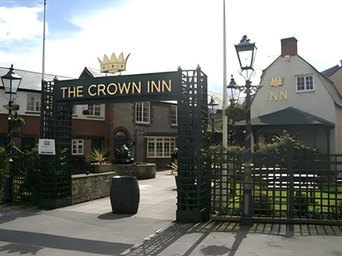 The Crown Inn Hotel in Swindon