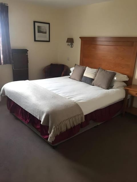 The Crown Inn Hotel in Swindon