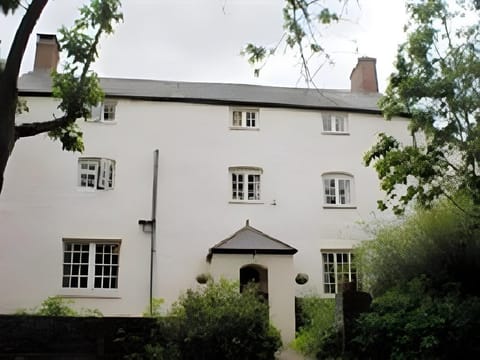 Church Farm Guest House Farm Stay in Forest of Dean