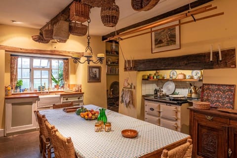 Alltybrain Farm Cottages and B&B Farm Stay in Wales