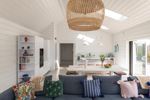Three Mile Beach Apartment in England