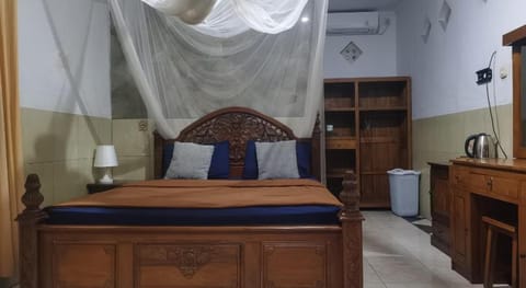 Harmony Guest House Hotel in Karangasem Regency