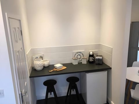 Townhouse @ Allen St - Stoke Hotel in Newcastle-under-Lyme