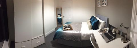 Townhouse @ Nelson Street Crewe Vacation rental in Crewe