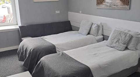 Stonefield Rooms Hotel in Hamilton