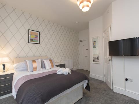 TownHouse PLUS @ 40 West St Hotel in Crewe