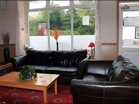 The Village Inn and Kirtle House B&B Hotel in England