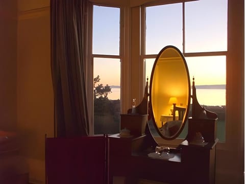 Carlton Seamill B&B Hotel in England