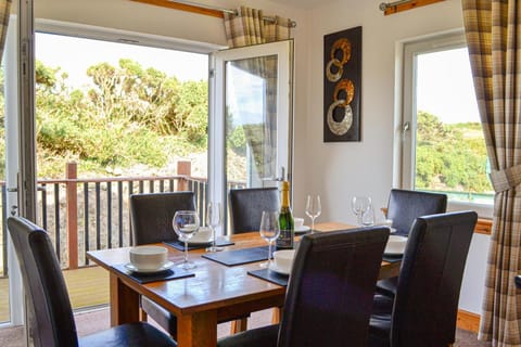 Self Catering at The Fairways Apartment in England