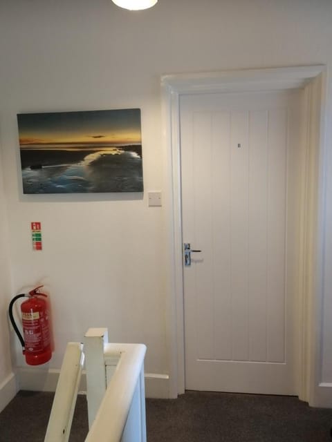 Rowntree Seaview Holiday Flats small double room with no view Vacation rental in Bridlington