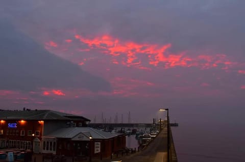 Rowntree Seaview Holiday Flats small double room with no view Vacation rental in Bridlington