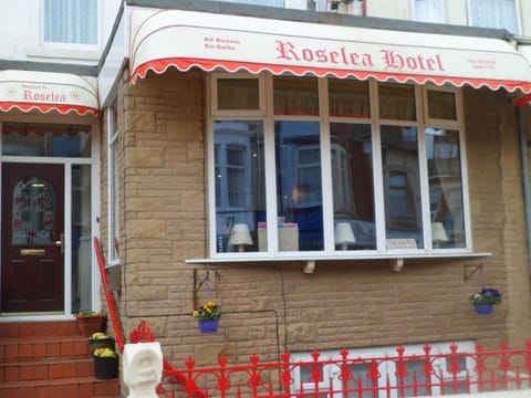 Roselea Hotel - St Chads Hotel in Blackpool