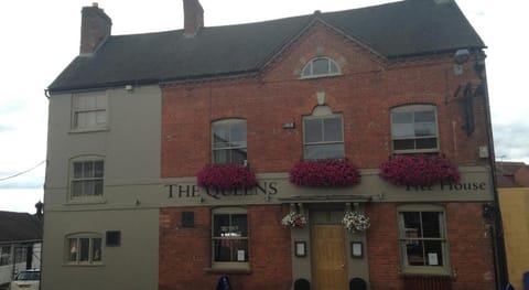 The Queens Apartment in Ludlow