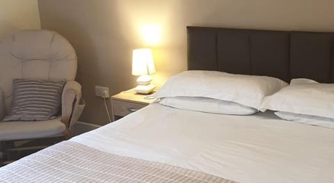 Red Lion Inn Bed and Breakfast in England