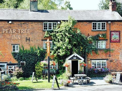 The Pear Tree Inn Hotel in West Oxfordshire District